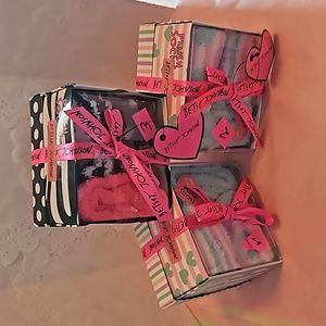 Betsy Johnson 3 pk socks price is for 1 gift box.